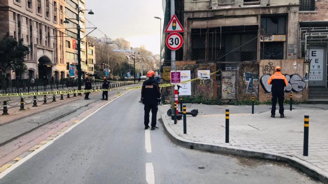 Bina çöktü: Tramvay seferleri durduruldu