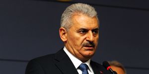 Binali Yıldırım bir ilki başardı