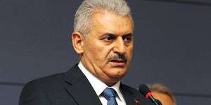 Binali Yıldırım dan yerli uçak çıkışı