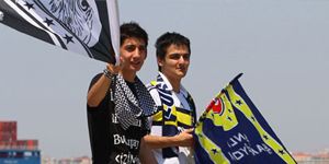 TFF nin kararına isyan: Çarşı ya gel Fener!