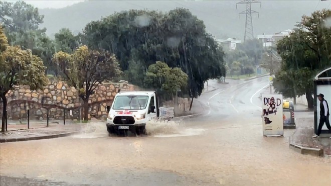 Bodrum da kuvvetli sağanak yağış etkili oldu