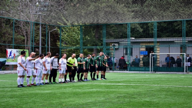 Bornova Belediyesi çalışanları  futbol turnuvasında buluştu