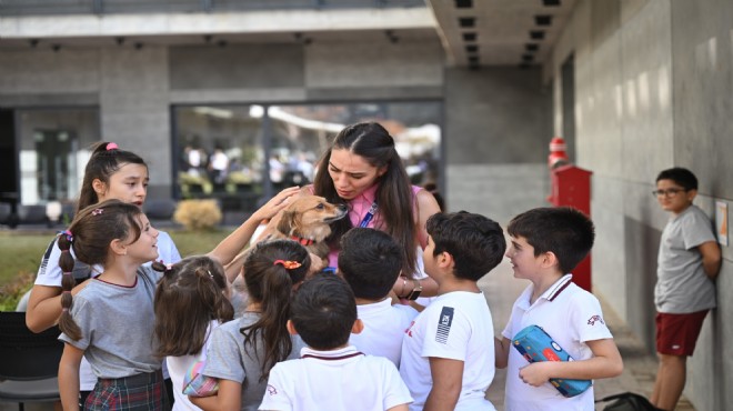 Bornova da 4 Ekim coşkuyla kutlandı