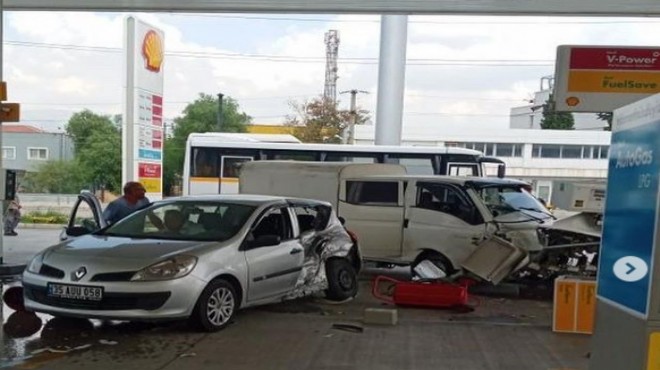 Korku dolu anlar... Benzinliğe daldı!