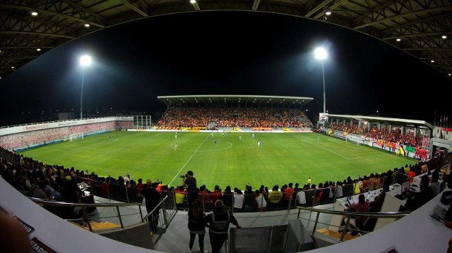Bornova Stadı yeni sezona hazır