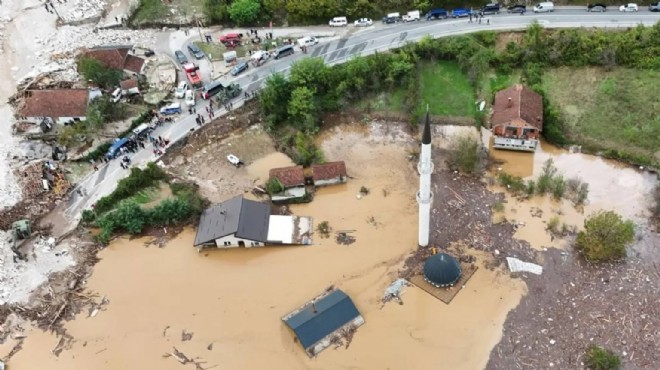 Bosna da sel ve heyelan: 18 kişi hayatını kaybetti