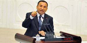 Bekir Bozdağ: Kıymetli olan statlar değil 19 Mayıs tır