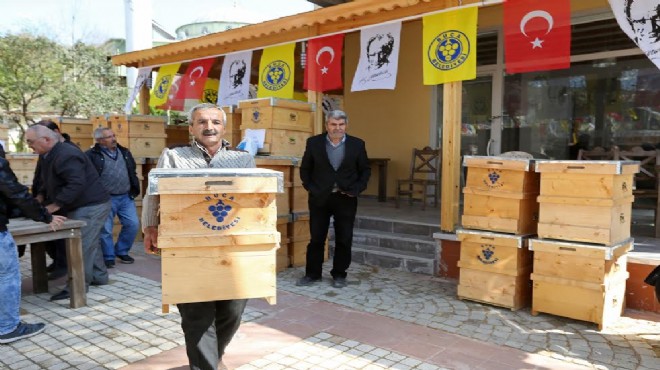 Buca’da belediyeden üreticiye 260 arı kovanı