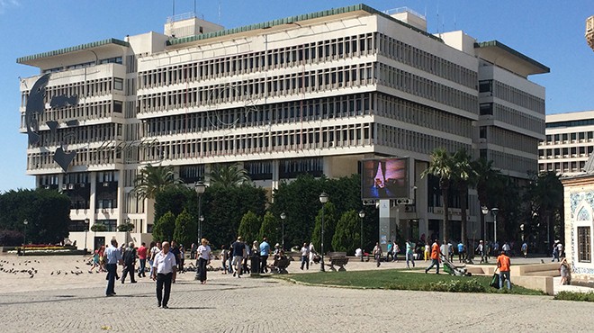 Büyükşehir binasının kaderi belli oluyor