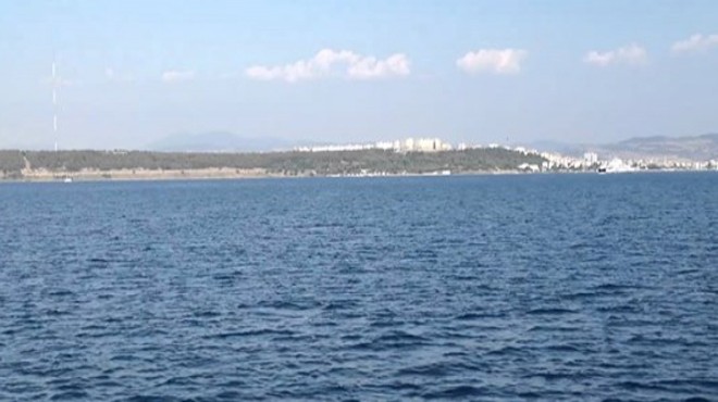 Çanakkale Boğazı nda deniz suyu 15 metre çekildi