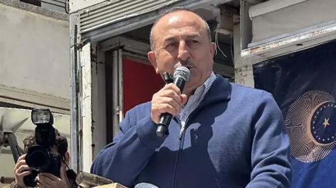 Çavuşoğlu: Birileri FETÖ ye vaatler vermiş