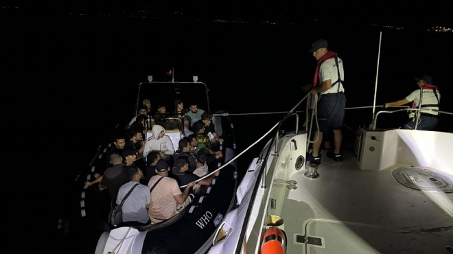 Çeşme de 21 düzensiz göçmen yakalandı