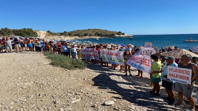 Çeşme’de koy ihalesine karşı insan zinciri: Kıyılar halkındır!