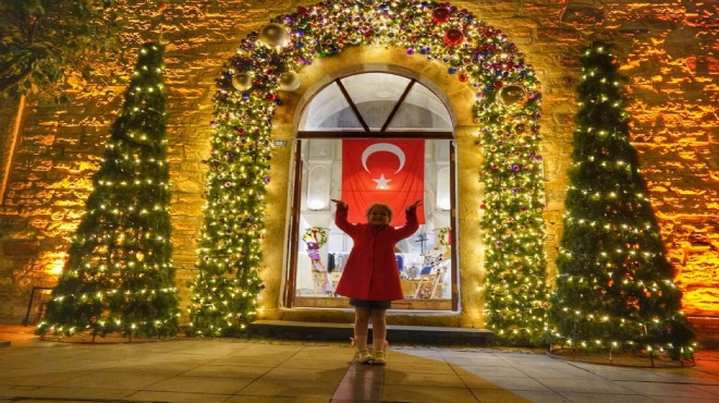 Çeşme yeni yılda da ışıl ışıl!