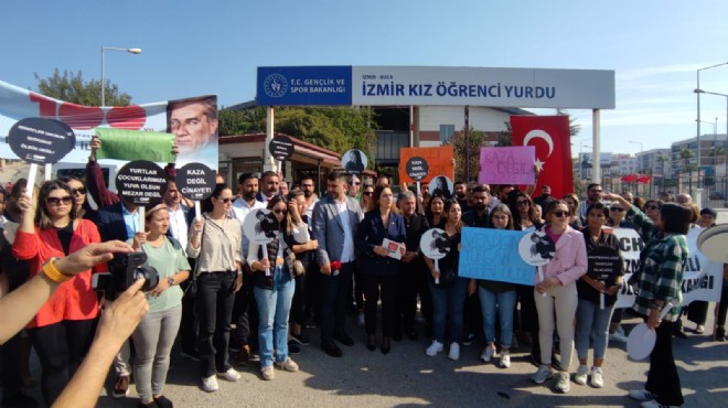 CHP İzmir den KYK önünde asansör isyanı!
