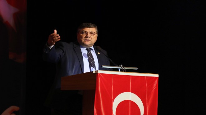 CHP li Sındır:  9 Eylül hürriyettir 