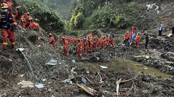 Çin’de düşen yolcu uçağı: Pilot intihar etti iddiası