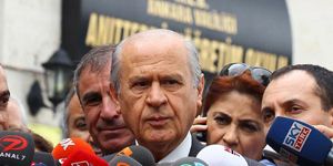 Bahçeli: Komplolar sonuçsuz kaldı