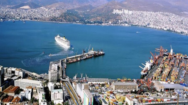 Denizciler mutlu:  Birlik ruhu  İzmir Limanı nın da önünü açtı!