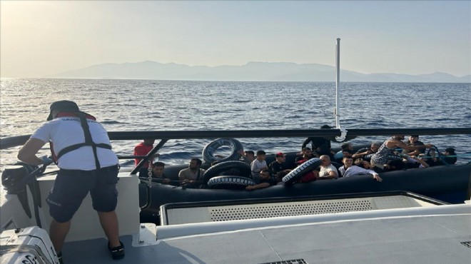Denizde can pazarı: 57 düzensiz göçmen kurtarıldı