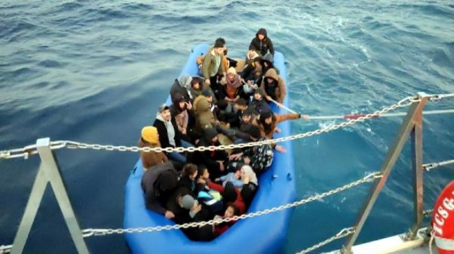Denizde can pazarı... 65 kaçak göçmen kurtarıldı!