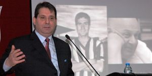 Denktaş ve Lefter, Konak ta anıldı