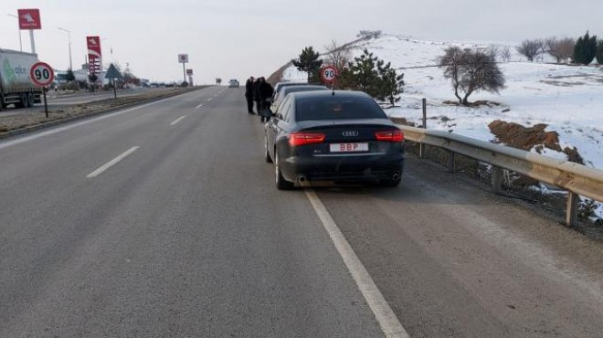 Destici nin içinde bulunduğu araç kaza yaptı