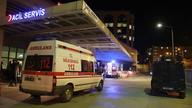 Diyarbakır da roketatarlı saldırı: 2 polis yaralı
