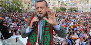 Erdoğan: O bakanı bir dakika tutmam