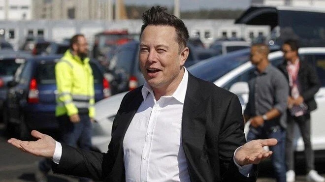 Elon Musk: İşimi bırakmayı düşünüyorum