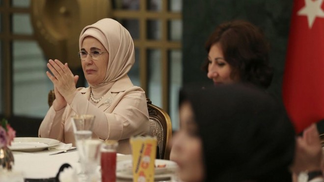 Emine Erdoğan, kadın girişimcileri iftarda ağırladı