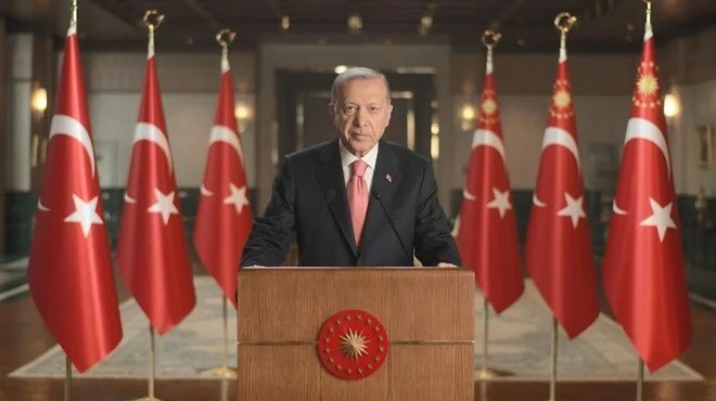 Erdoğan: Sosyal medya, demokrasi için bir tehdit