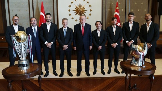 Erdoğan, Trabzonspor u kabul etti