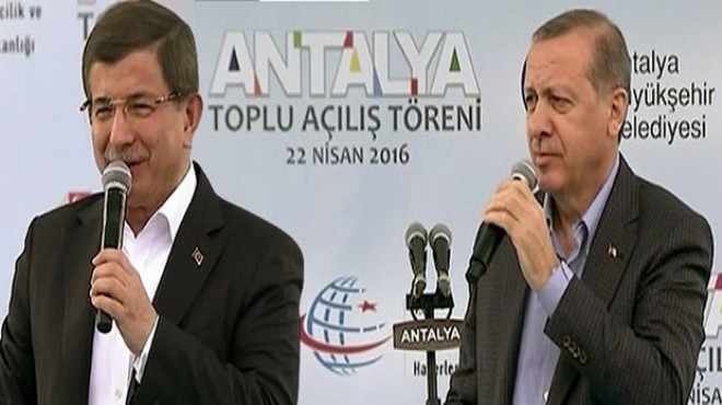 Erdoğan ve Davutoğlu ndan  Antalya  mesajları!