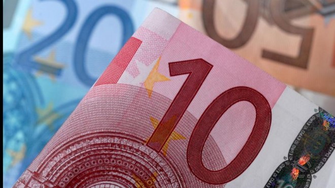 Euro Bölgesi nde üretici fiyatları geriledi