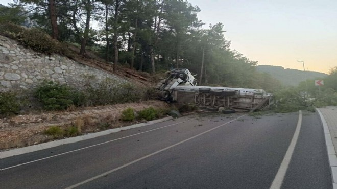 Faciadan dönüldü... Doğal gaz taşıyan tanker kaza yaptı!