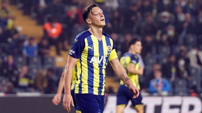 Fenerbahçe de Mesut Özil dönemi bitti