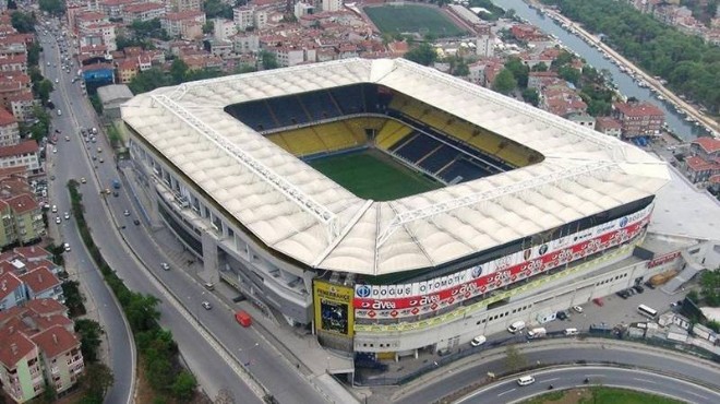 Fenerbahçe nin  Atatürk Stadı  değişikliğine yönetmelik engeli