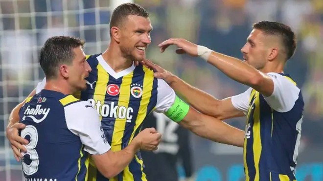 Fenerbahçe ye Trabzonspor maçı öncesi yıldız isimden kötü haber