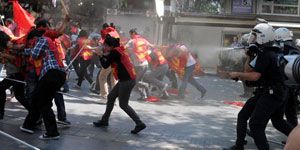 Ankara da öğrencilere polis müdahalesi: 11 gözaltı 