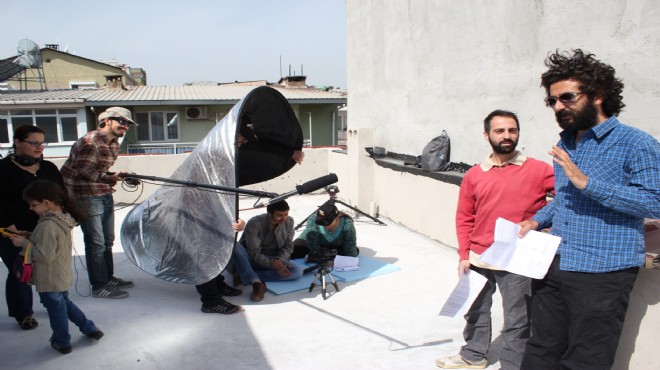 Geleceğin sinemacıları yetişiyor: Bornova da Dijital Film Atölyesi