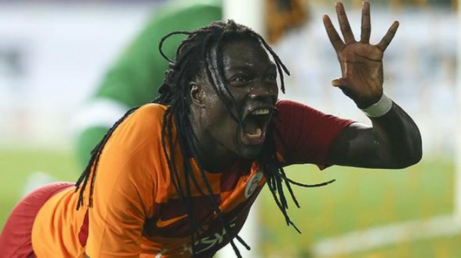 Gomis e ırkçı mesaj fenomeni yaktı!