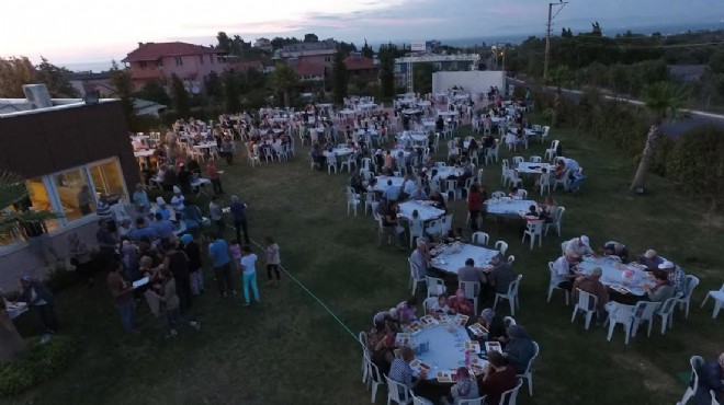 Güzelbahçe de iftar bereketi