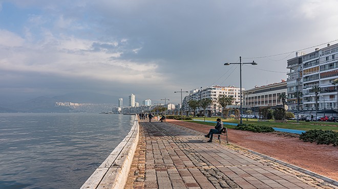 Haftalık vaka oranları açıklandı: İzmir de düşüş sürüyor!