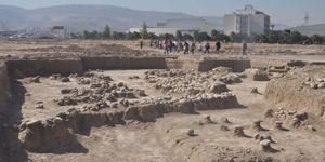 Bornova da yeni bir höyük: Yassıtepe