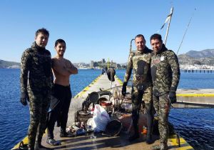 Bodrum da denizden alışveriş arabası çıktı!