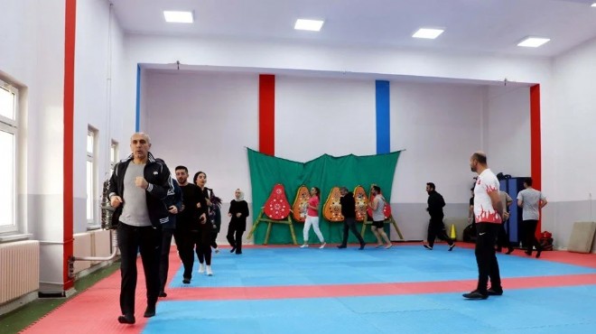 İcra memurlarına Kung Fu eğitimi!