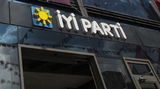 İYİ Partili Belediye Başkanı partisinden istifa etti