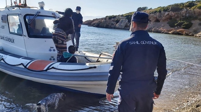 İzmir açıklarına itilen göçmenler kurtarıldı