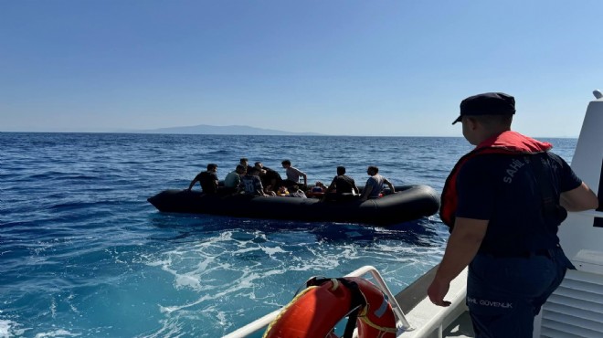 İzmir açıklarında 100 düzensiz göçmen kurtarıldı